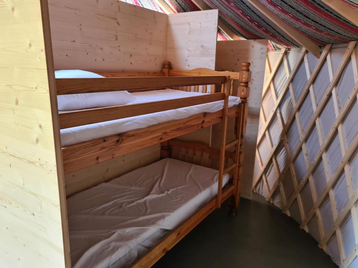 Camping A La Ferme - Hebergements Insolites Cerisy-la-Foret ภายนอก รูปภาพ